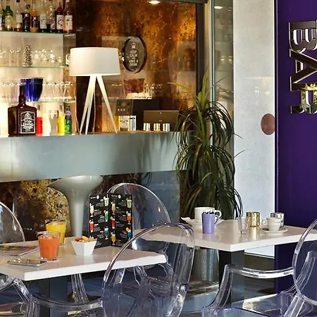 Altos & 3* אברנשה