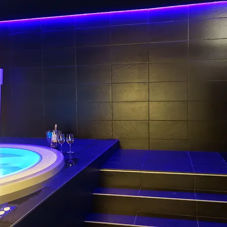 Altos & ホテル 3*