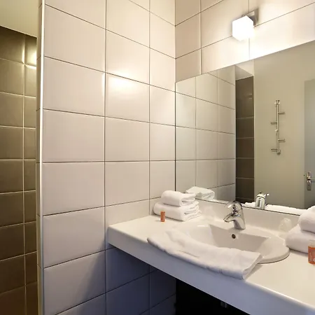 Hotel Altos & 3*