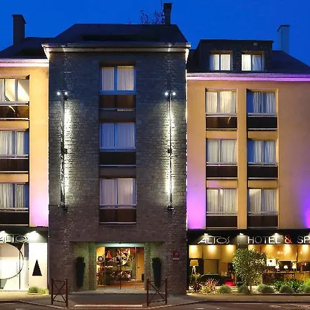 ホテル Altos & 3*