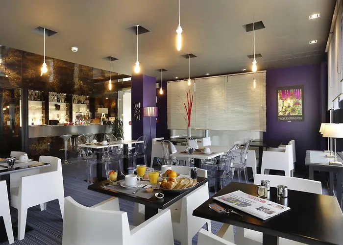 Altos & Hotel Avranches