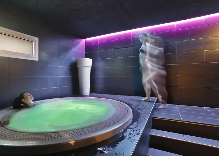 Altos & Hotel Avranches